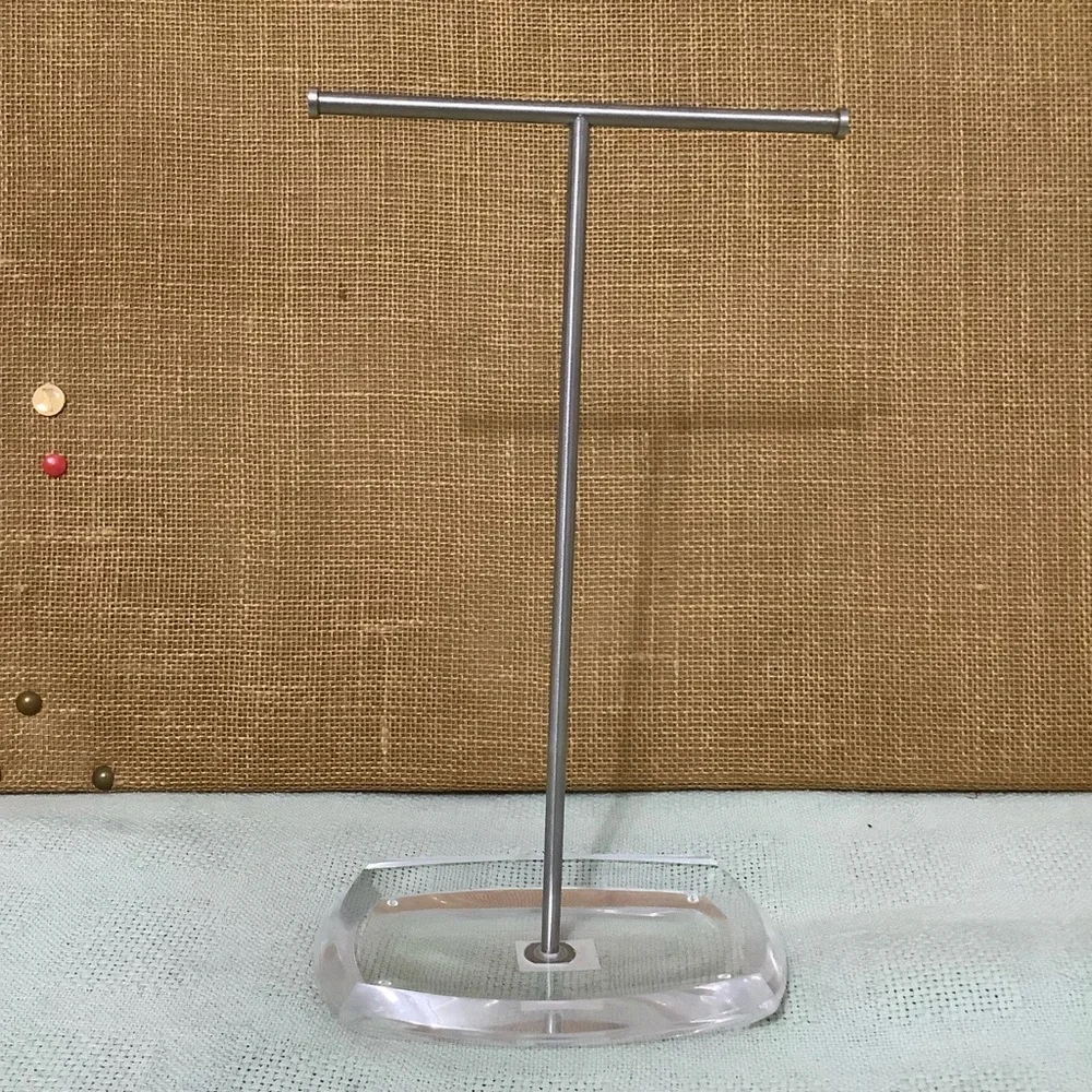 Clear Jewelry Display Stand and Organizer (B212)